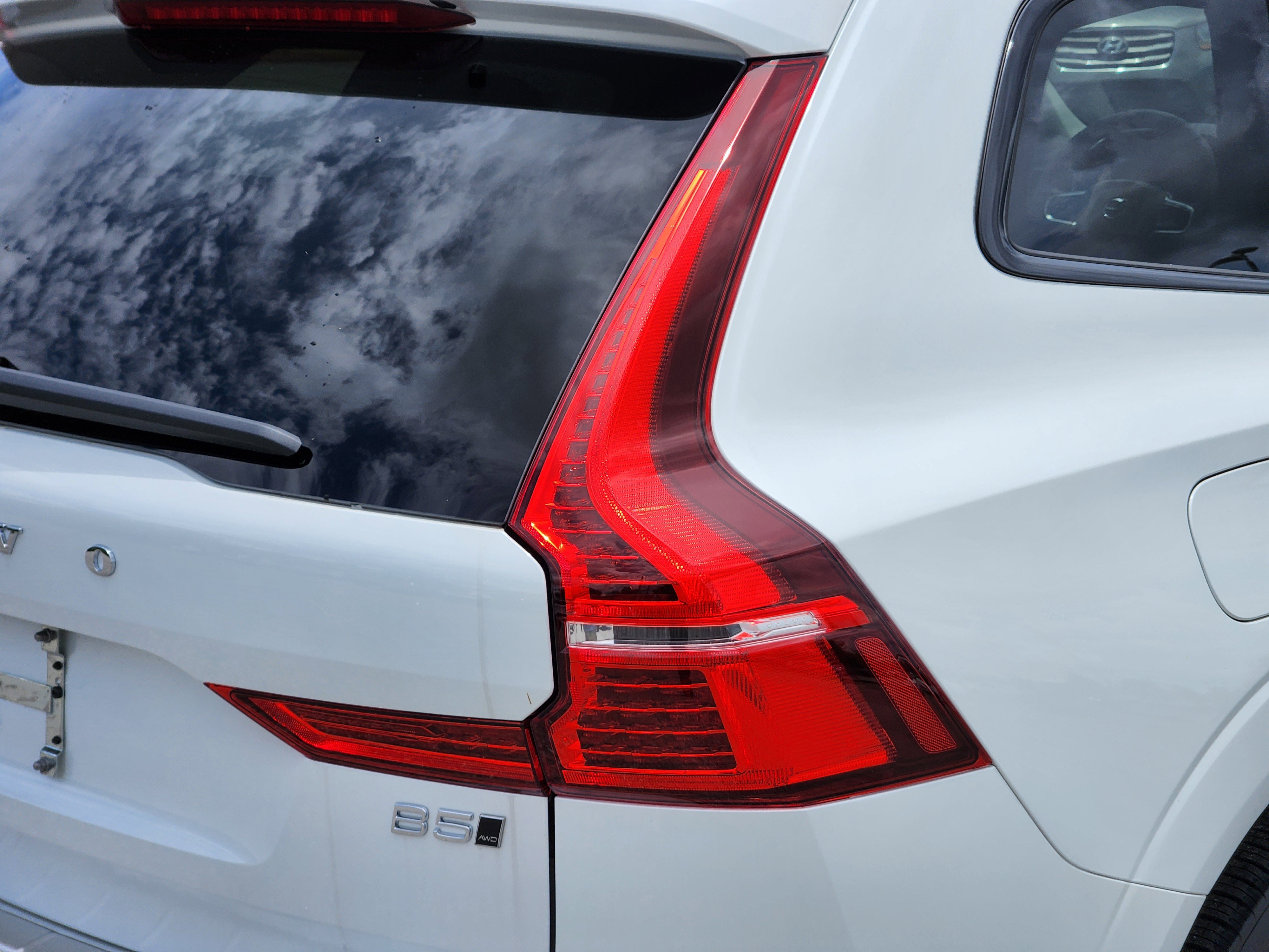 New 2025 Volvo XC60 B5 Plus w/ Protection Package Premier image 10