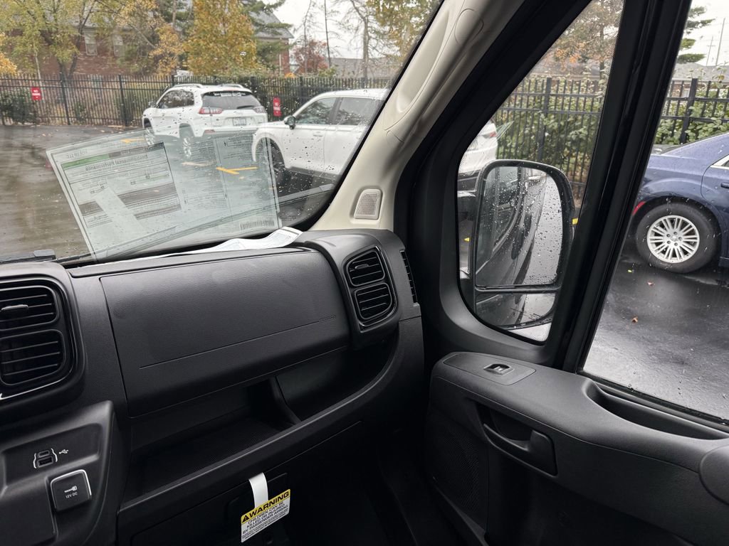 New 2026 RAM ProMaster 3500 w/ Premium Convenience Group image 26