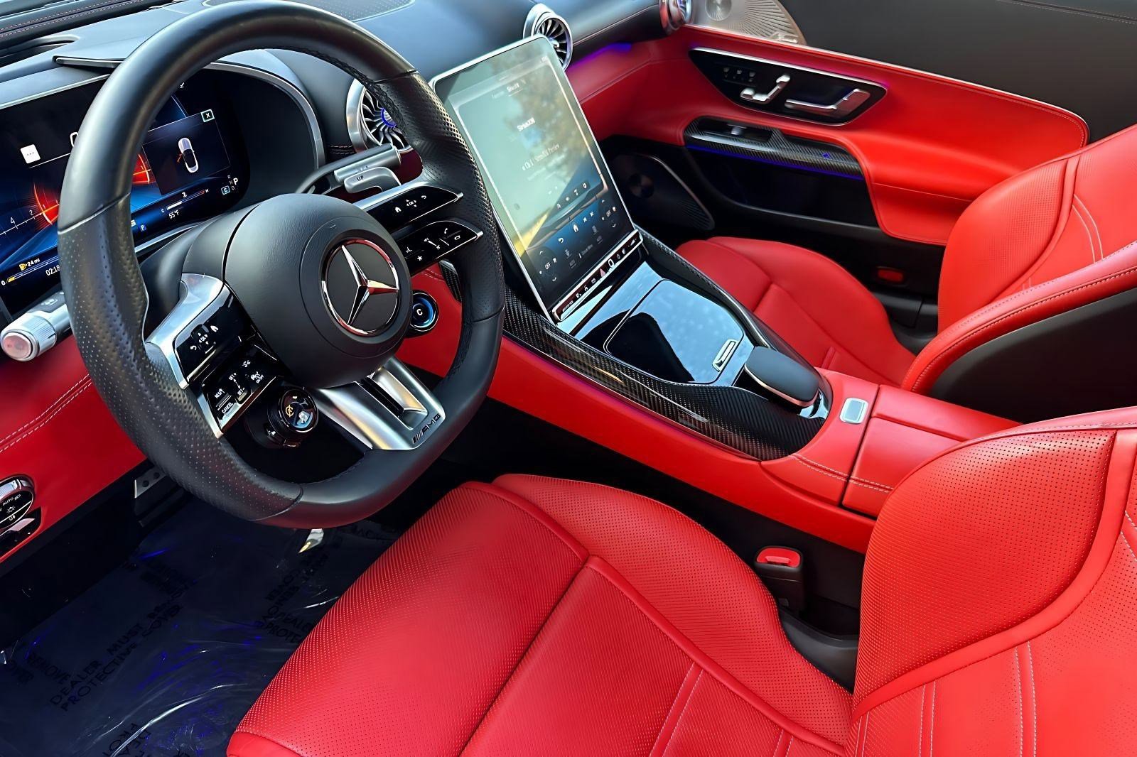 Certified 2022 Mercedes-Benz SL 63 AMG 4MATIC image 4