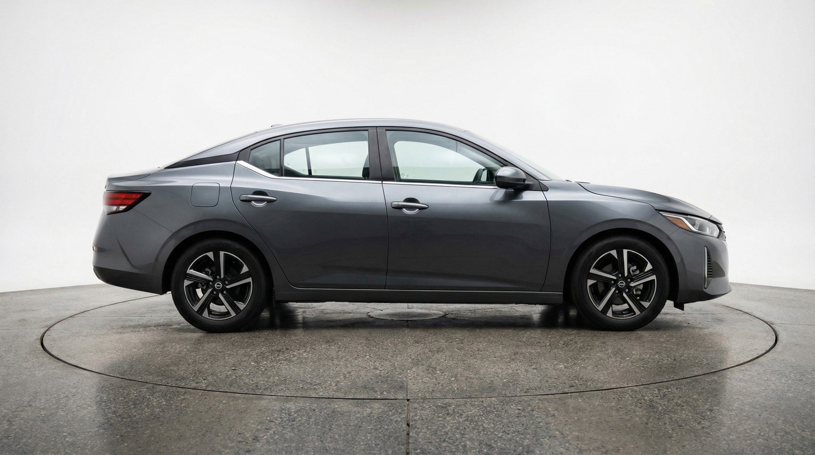 Used 2025 Nissan Sentra SV FWD image 11