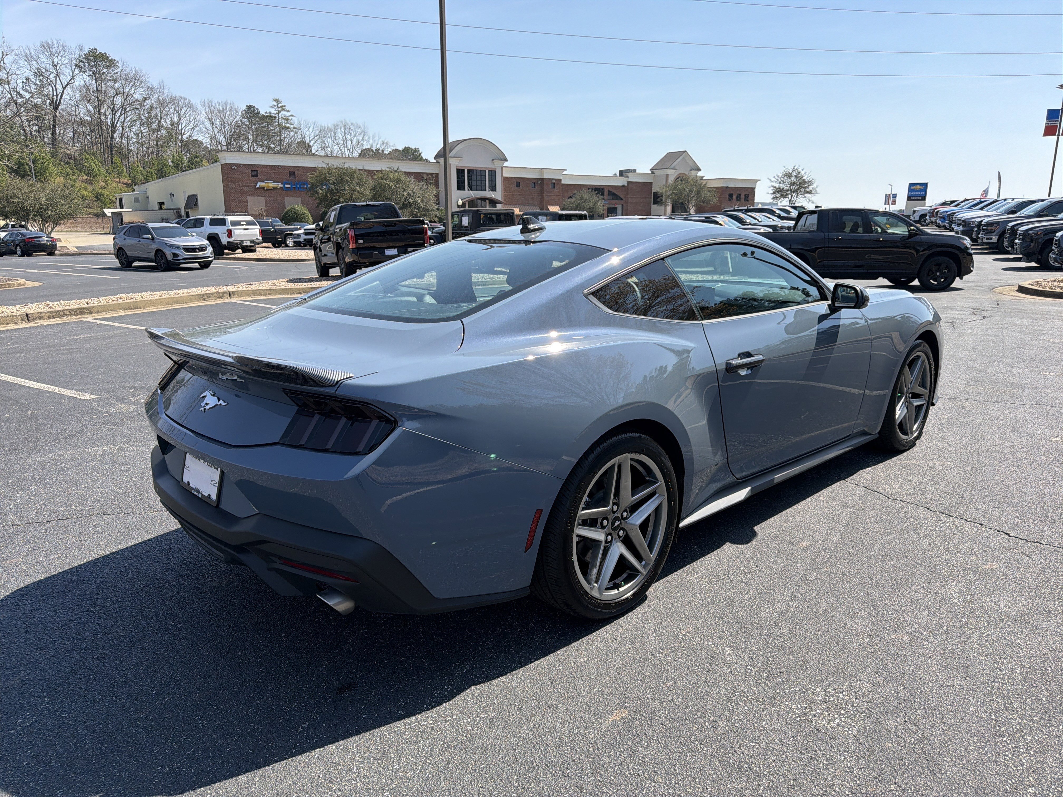 Used 2025 Ford Mustang Coupe image 5