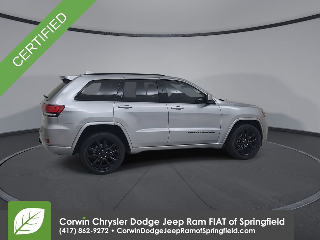 Used 2021 Jeep Grand Cherokee Laredo X AWD/4WD image 15