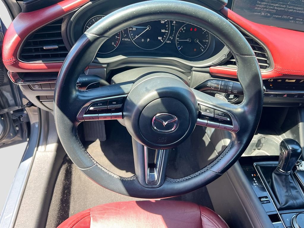Used 2020 MAZDA MAZDA3 Premium image 11