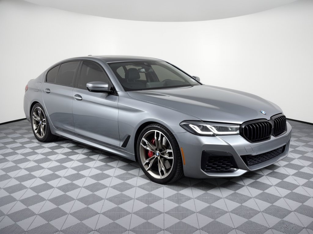 Used 2023 BMW M550i xDrive w/ Executive Package AWD/4WD image 7