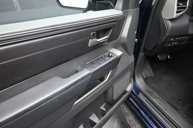 Used 2025 Toyota Sequoia SR5 w/ TRD Off-Road Package AWD/4WD image 9