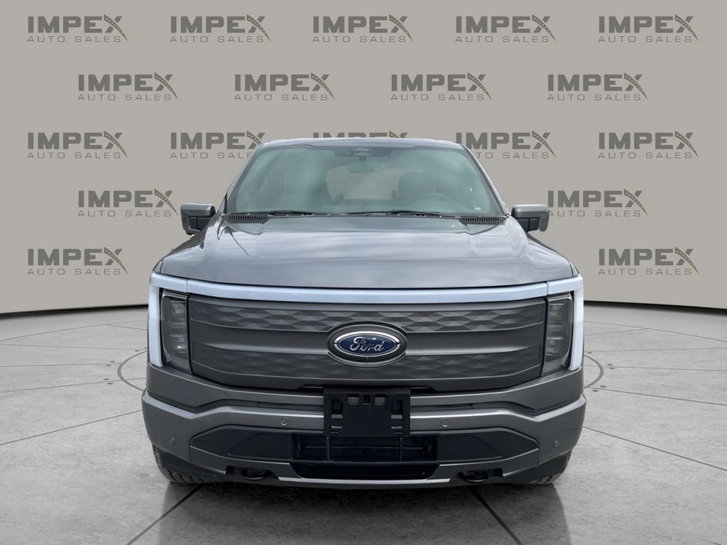 Used 2022 Ford F150 Lightning Lariat image 8