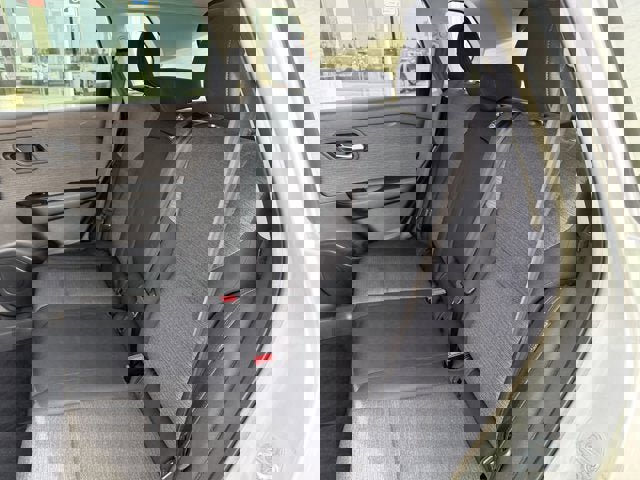 Certified 2022 Nissan Rogue SV image 19