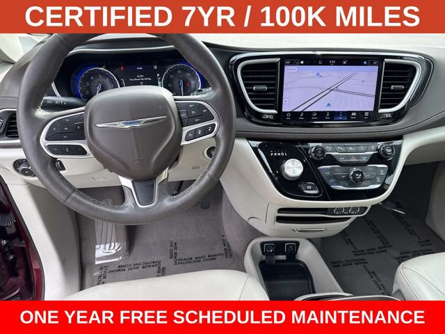 Used 2021 Chrysler Pacifica Touring-L w/ Premium & Safety Sphere Group AWD/4WD image 18