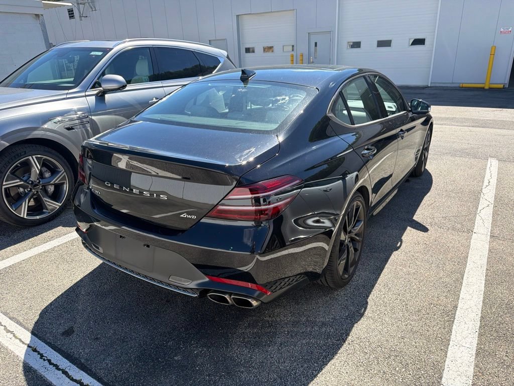 Used 2023 Genesis G70 2.0T w/ Sport Prestige Package AWD/4WD image 9