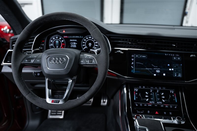 Used 2024 Audi RS Q8 AWD/4WD image 23