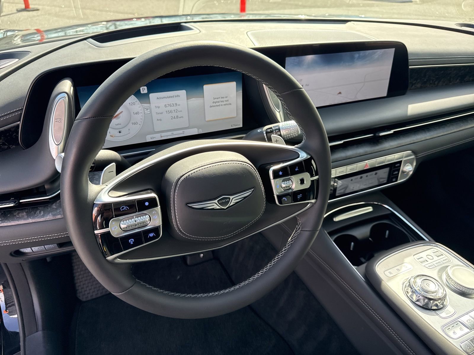 Used 2025 Genesis G90 3.5T image 23