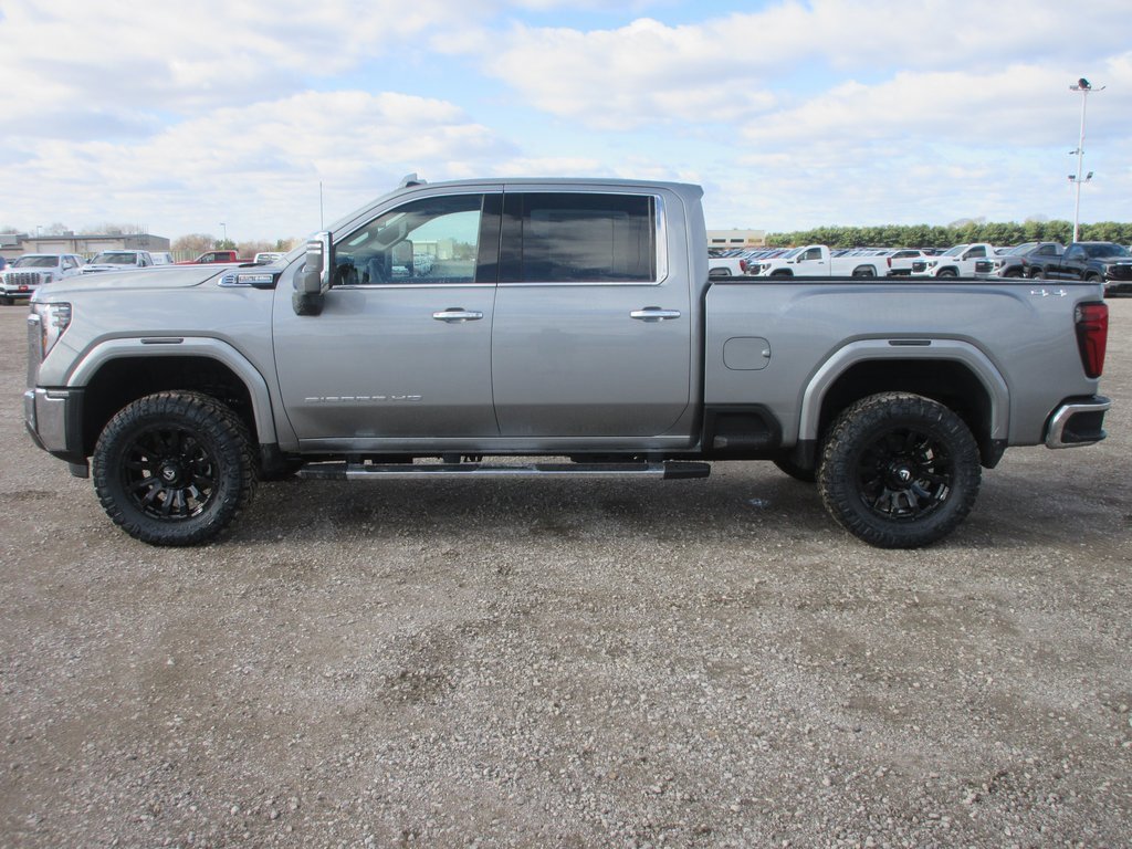 New 2026 GMC Sierra 2500 SLT w/ SLT Premium Package image 10