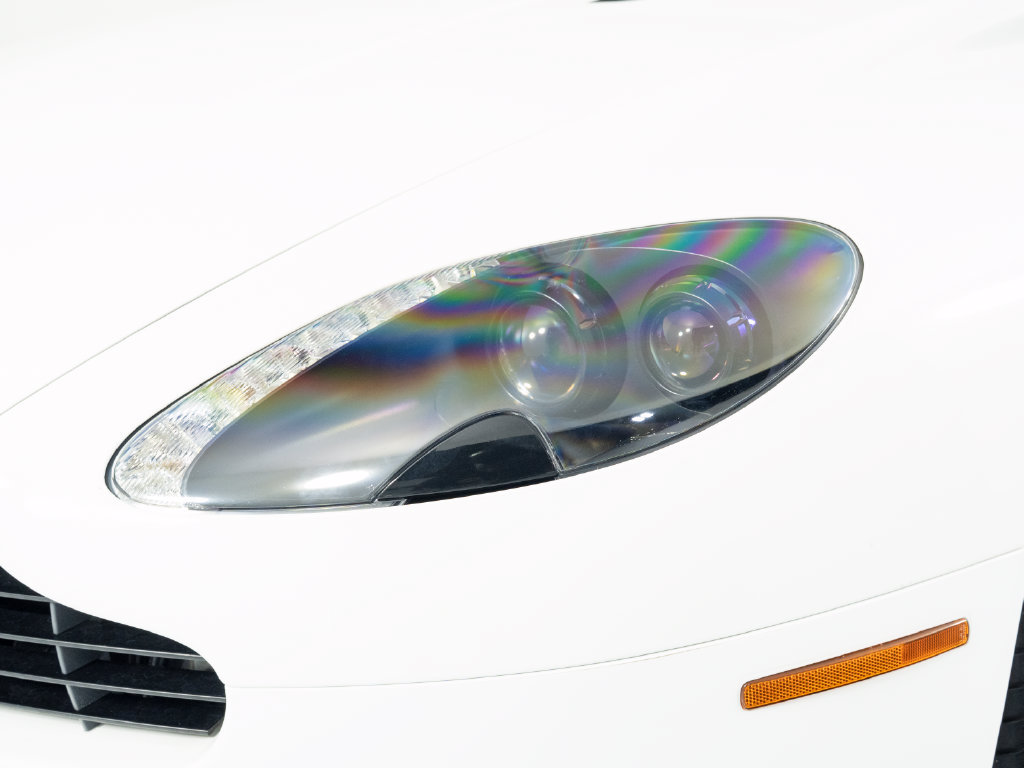 Used 2015 Aston Martin V8 Vantage GT RWD image 44