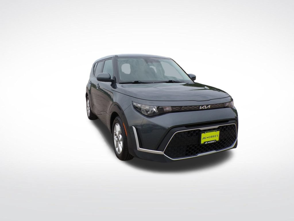 Used 2024 Kia Soul LX w/ Option Group 015 FWD image 7