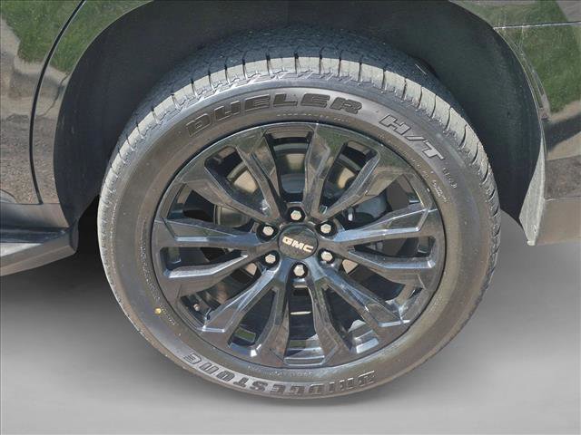 Used 2021 GMC Yukon Denali AWD/4WD image 9
