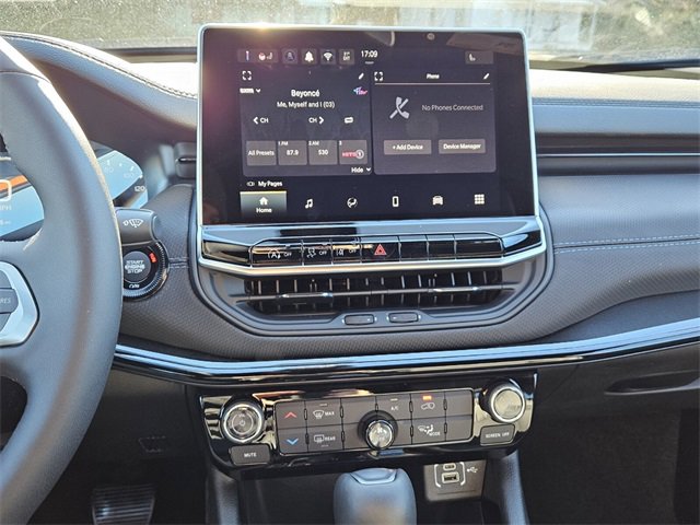 New 2026 Jeep Compass Latitude image 8