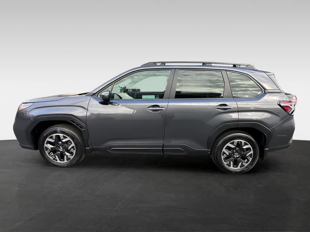 Used 2026 Subaru Forester Premium AWD/4WD image 3