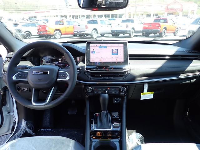 New 2026 Jeep Compass Limited image 14