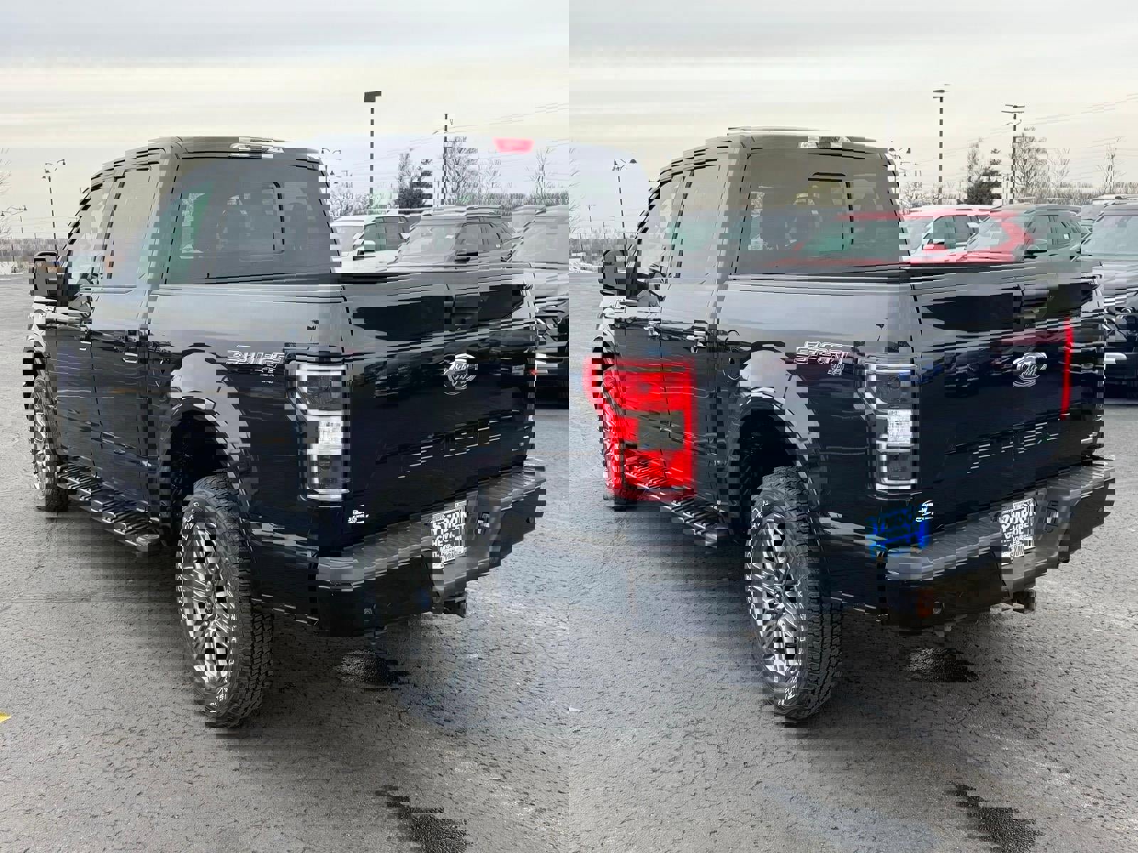 Used 2020 Ford F150 XLT w/ Equipment Group 302A Luxury image 3