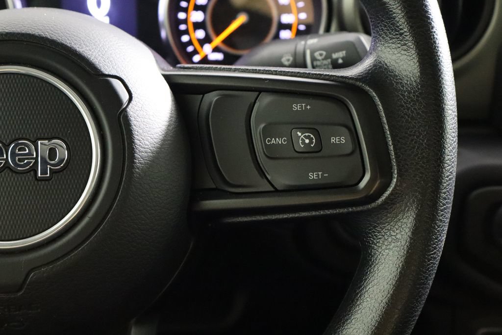 Used 2021 Jeep Gladiator Sport AWD/4WD image 20