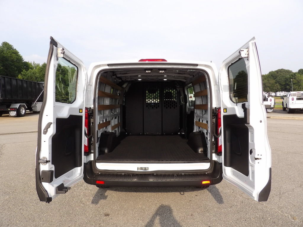 Used 2025 Ford Transit 250 Low Roof w/ Exterior Upgrade Package RWD image 39