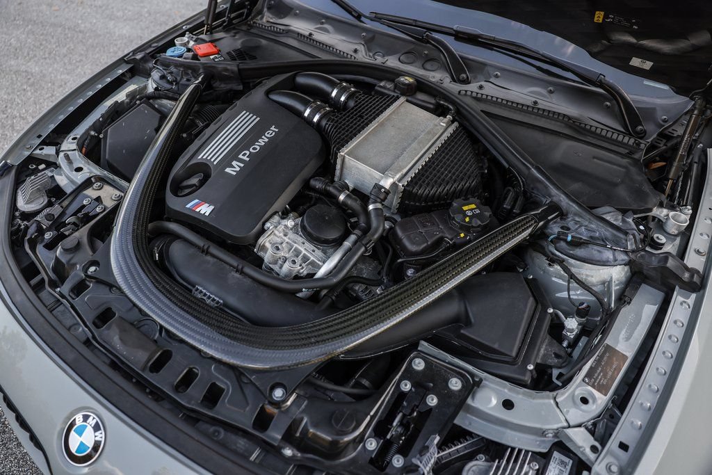 Used 2019 BMW M4 CS w/ Executive Package RWD image 27