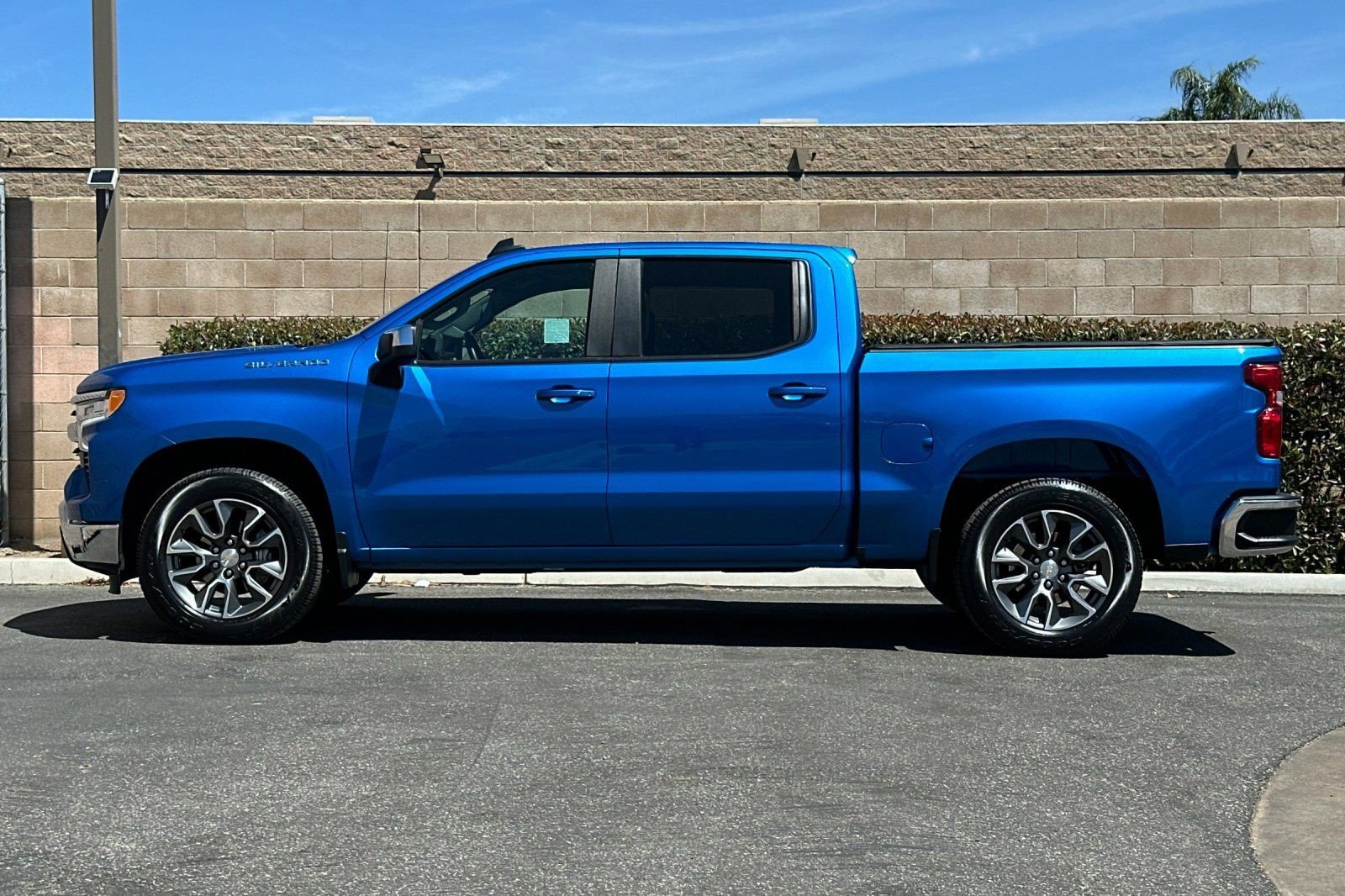 Certified 2023 Chevrolet Silverado 1500 LT RWD image 12