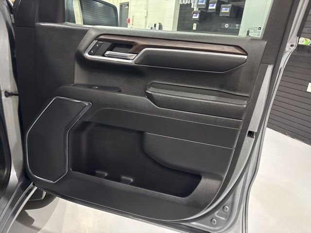 Used 2024 GMC Sierra 1500 SLT image 30