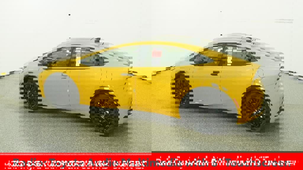 New 2026 Toyota Prius Plug-In Hybrid image 5