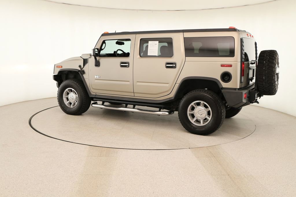 Used 2005 HUMMER H2 w/ Preferred Equipment Group image 3
