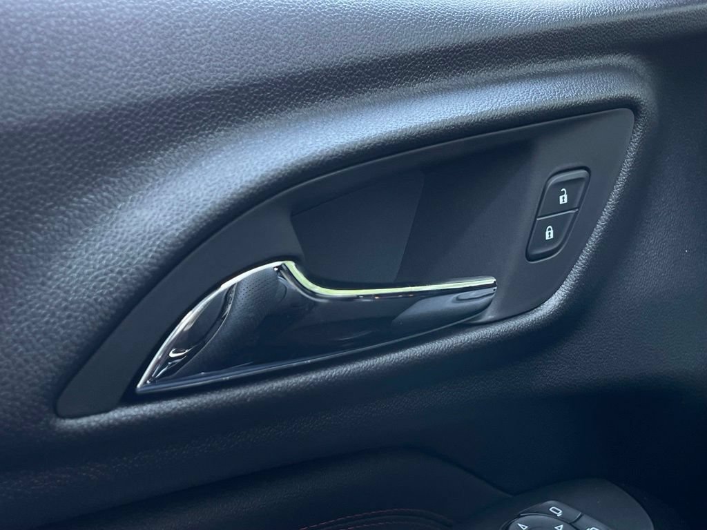 New 2026 Chevrolet Trax RS w/ Driver Confidence Package FWD image 13