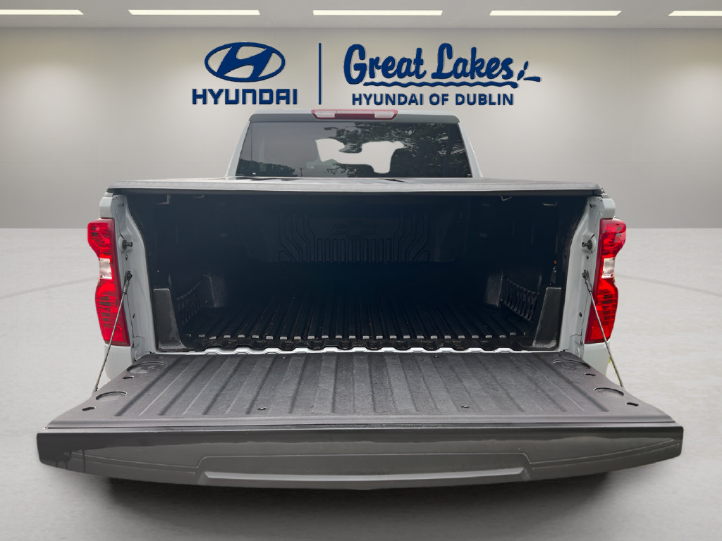 Used 2024 Chevrolet Silverado 1500 LT AWD/4WD image 10