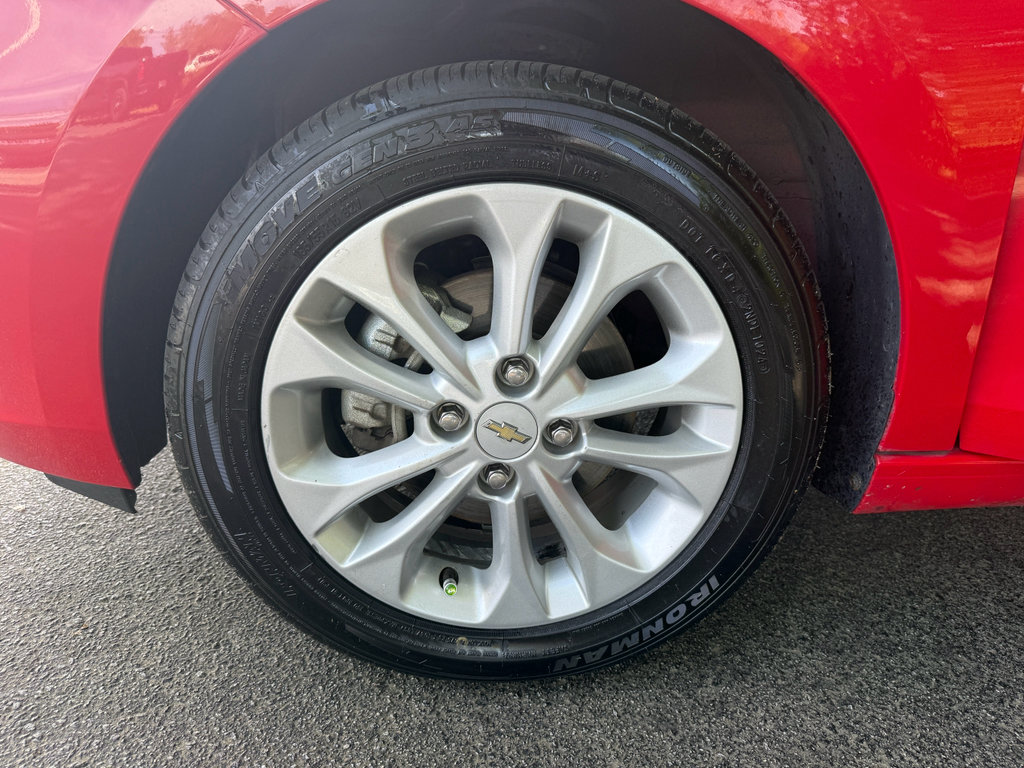 Used 2020 Chevrolet Spark LT FWD image 28
