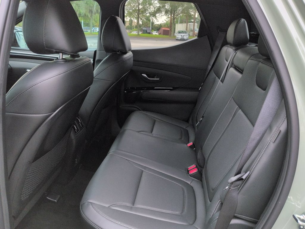 Used 2024 Hyundai Santa Cruz Limited AWD/4WD image 14