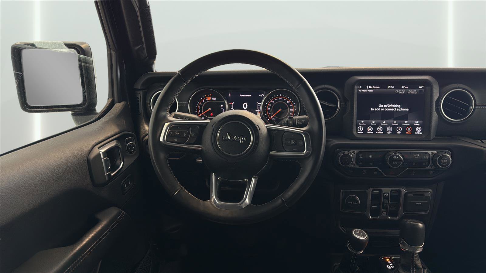 Used 2023 Jeep Wrangler Sahara w/ Cold Weather Group image 14