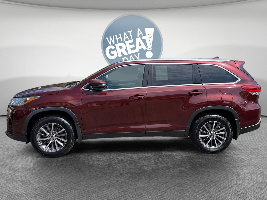 Certified 2019 Toyota Highlander XLE AWD/4WD image 7