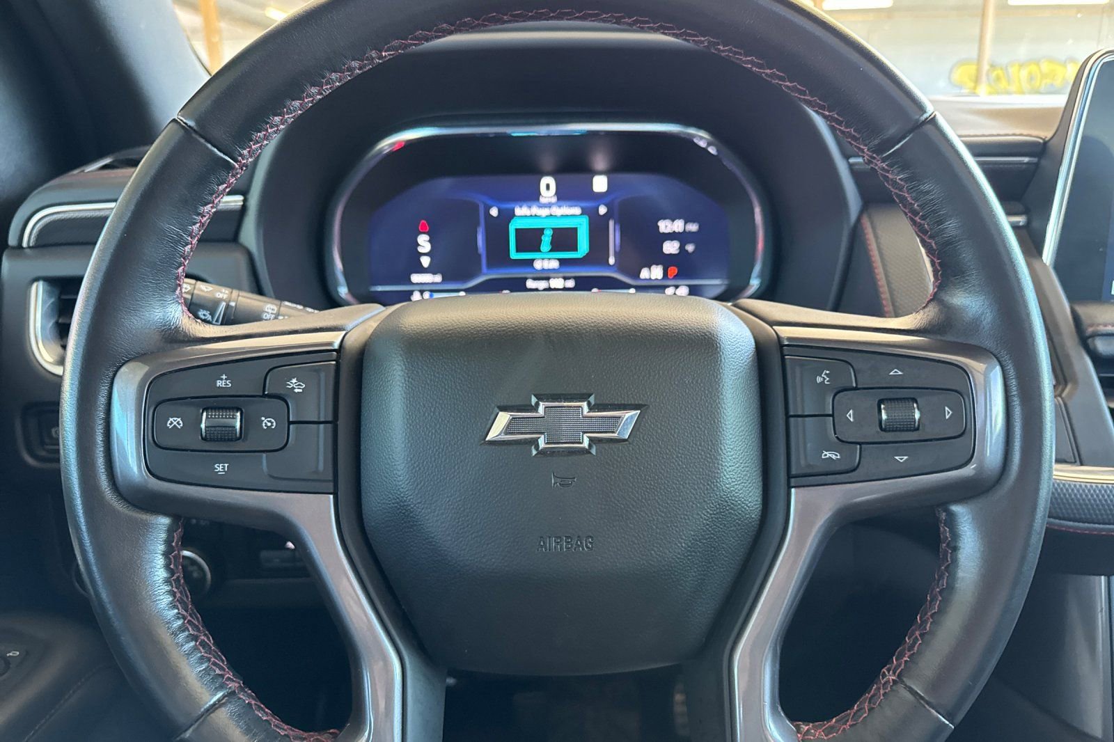 Used 2022 Chevrolet Tahoe RST w/ Sport Performance Package AWD/4WD image 15