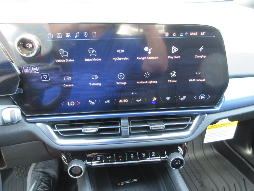 New 2026 Chevrolet Equinox EV LT FWD image 30