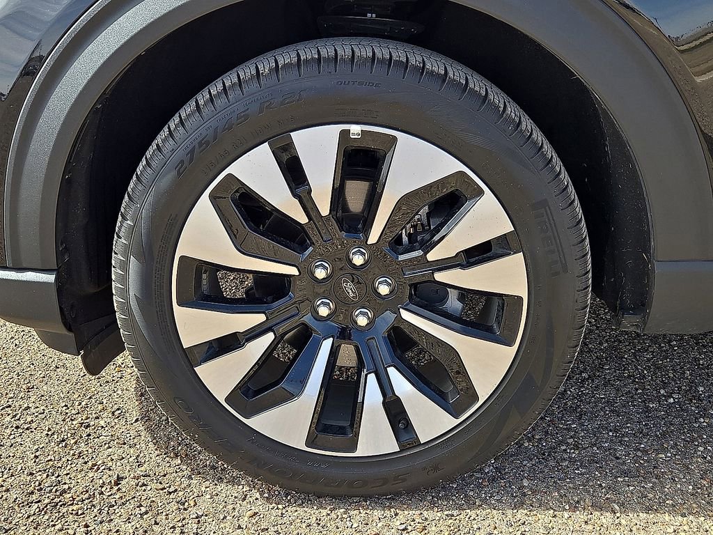 Used 2025 Ford Explorer Platinum w/ LUX Leather Package image 10