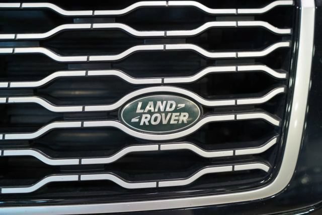 Used 2020 Land Rover Range Rover Long Wheelbase HSE AWD/4WD image 5