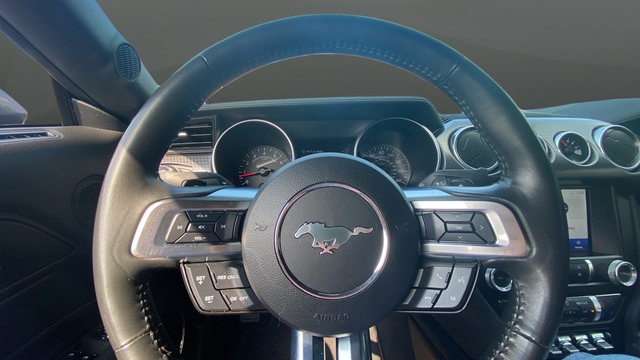 Used 2022 Ford Mustang GT Premium w/ GT Performance Package RWD image 15