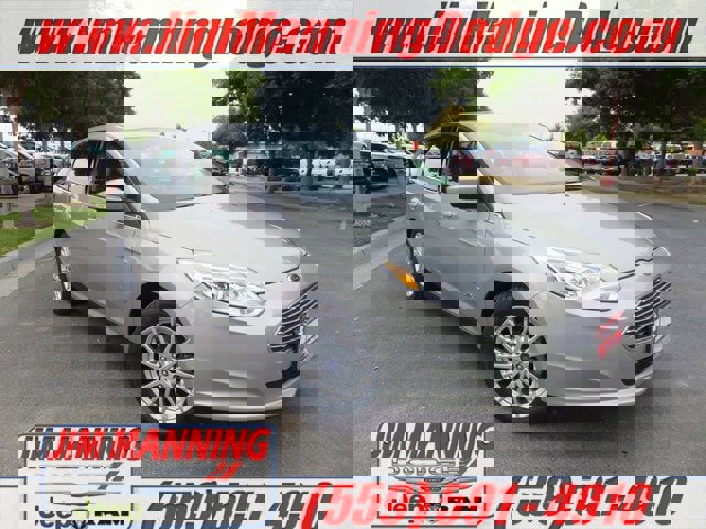 Used 2015 Ford Focus Electric Hatchback video 1