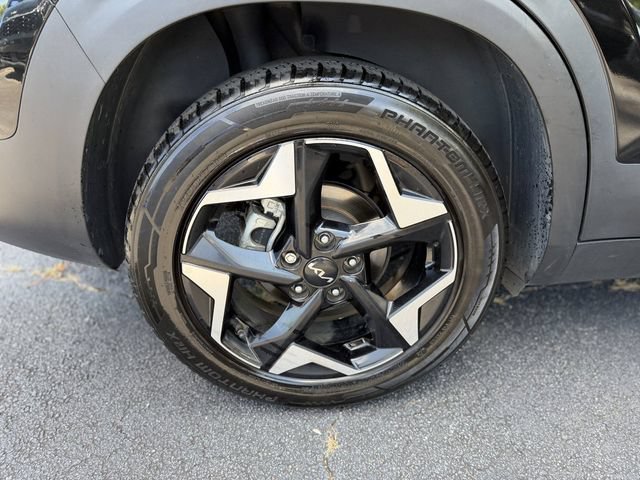 Certified 2024 Kia Seltos EX FWD image 40
