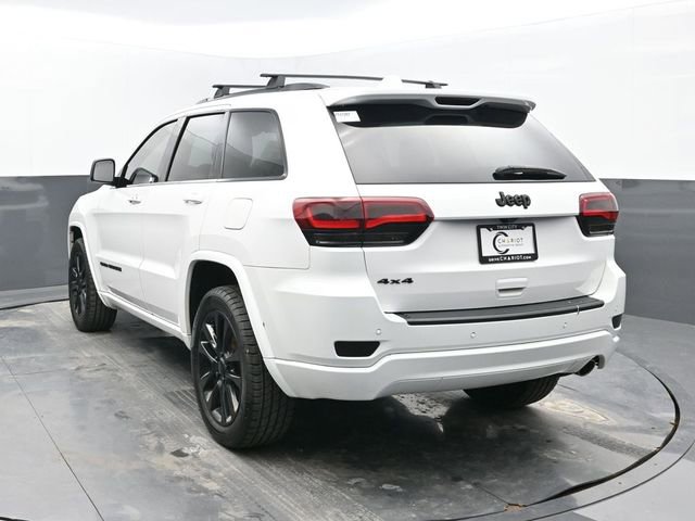 Used 2019 Jeep Grand Cherokee Altitude image 4