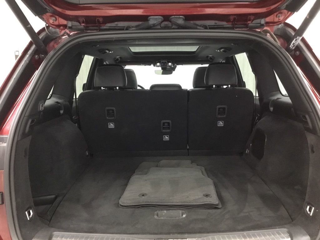 Used 2022 Jeep Grand Cherokee Overland image 34