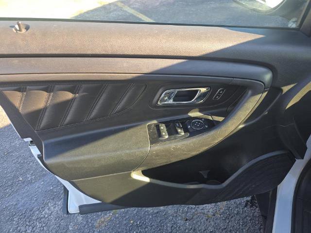 Used 2018 Ford Taurus POLICE image 12