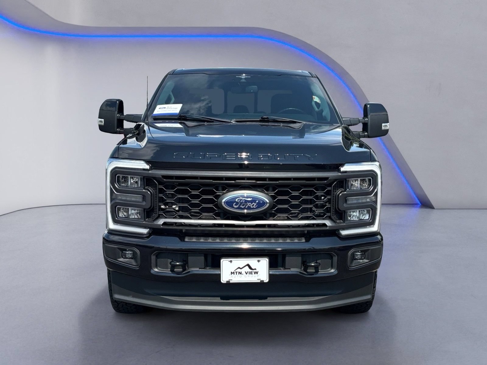 Used 2023 Ford F250 Lariat w/ Sport Appearance Package AWD/4WD image 9
