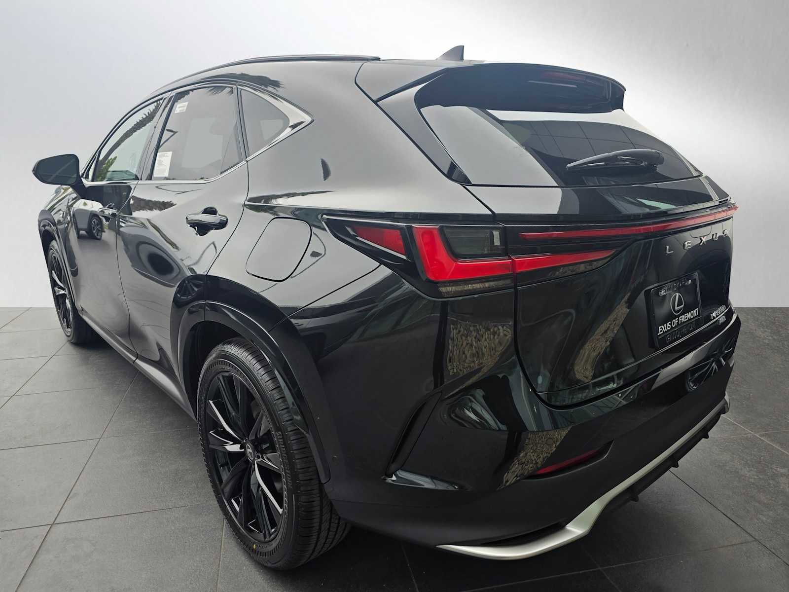 New 2026 Lexus NX 350h F Sport image 5