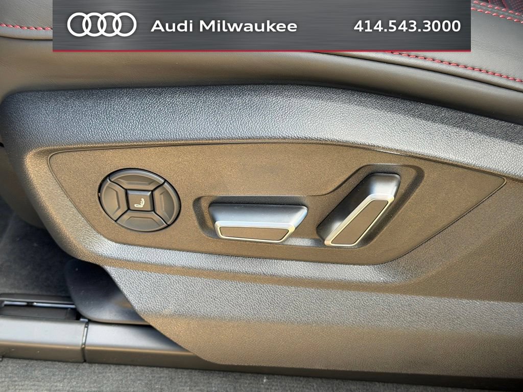 New 2027 Audi RS Q8 performance AWD/4WD image 25