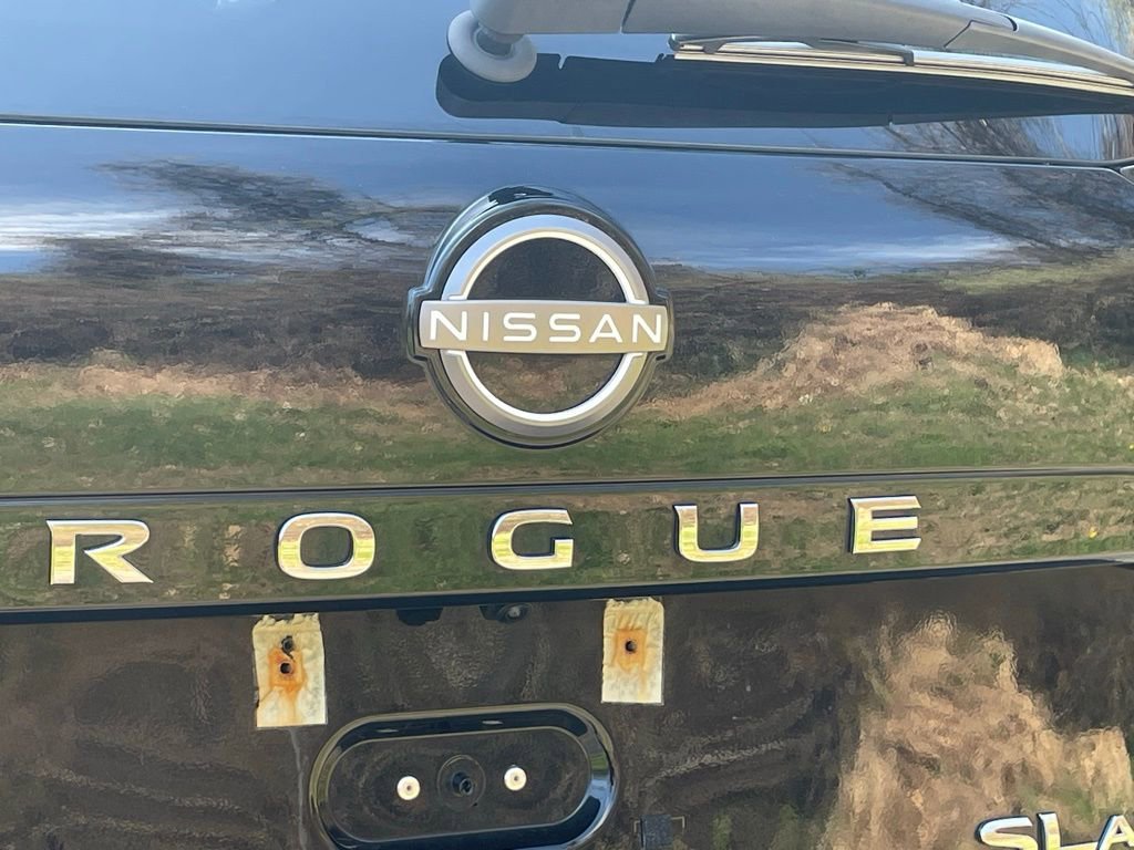 Used 2023 Nissan Rogue SL AWD/4WD image 21